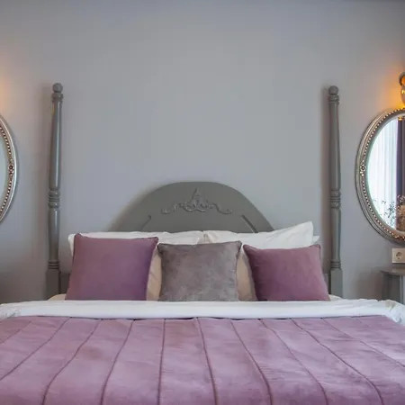 Room Room Hotel 3*