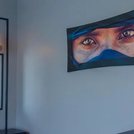 Room Room Hotel לינה וארוחת בוקר 3*