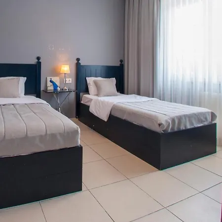 Room Room Hotel