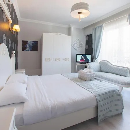 Room Room Hotel 3* Senaiye