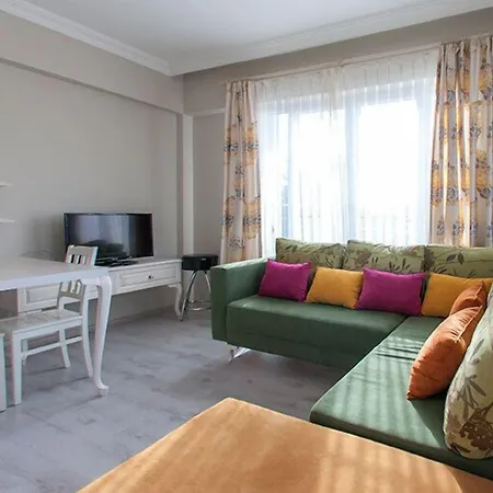 Room Room Hotel 3* Senaiye